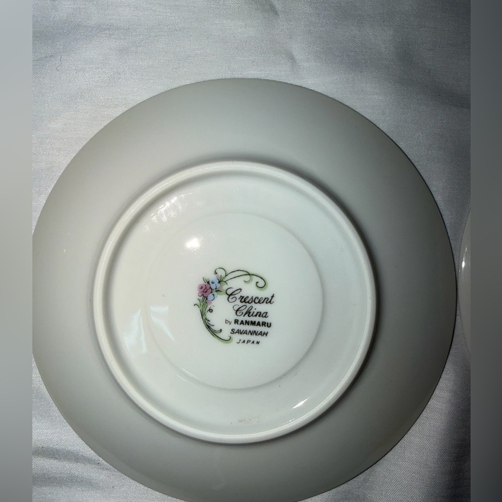 Crescent White and Pink Floral Dinnerware Set - Picture 3 of 7